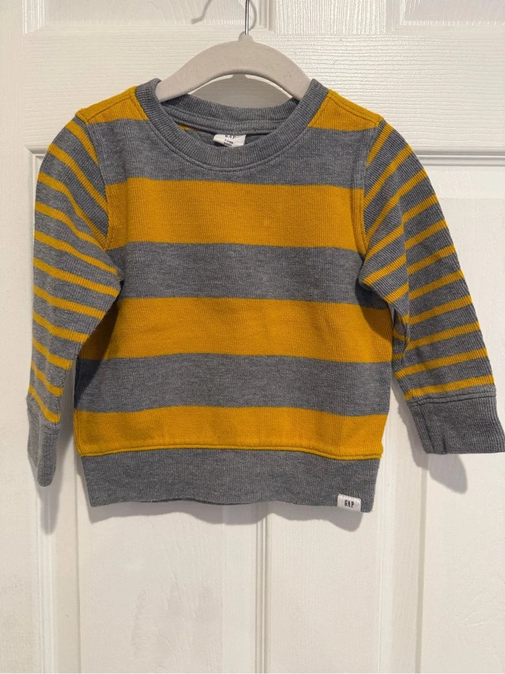 Baby Gap Toddler Sweater Sweatshirt Bundle 2 Years 2T Green Logo Gray Yellow